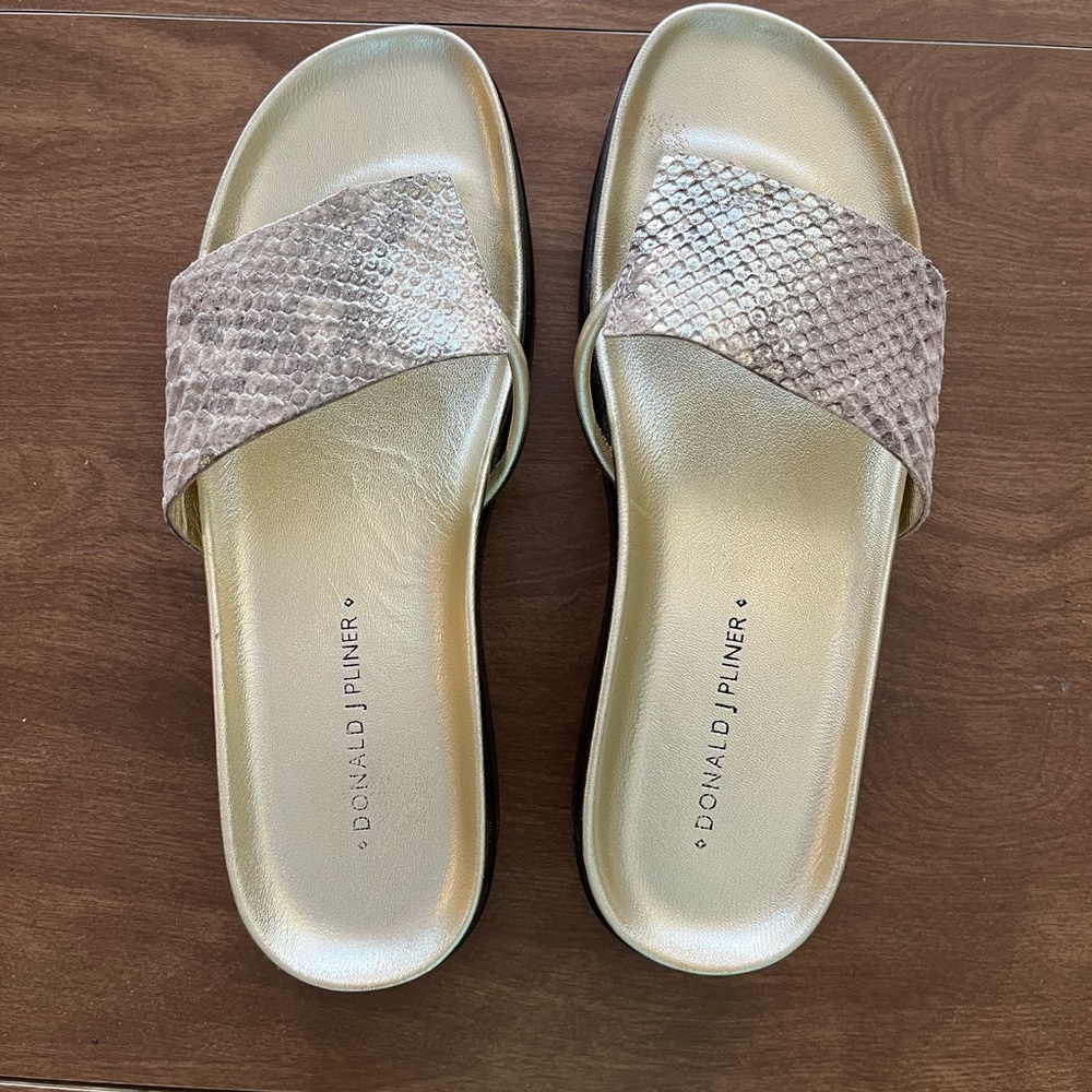 Donald J Pliner FiFi Platform Sandal Snake Skin